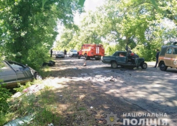 Обновлено. В автокатастрофе под Николаевом погибли двое водителей, один из которых полицейский (ФОТО)