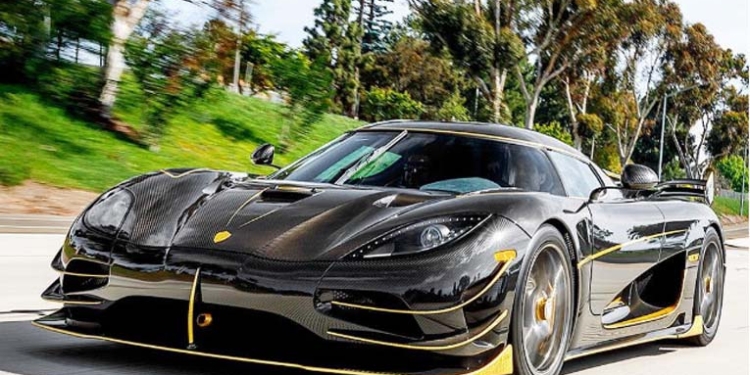 Агент по недвижимости заработал 2 миллиона долларов, перепродав купленный после ДТП автомобиль