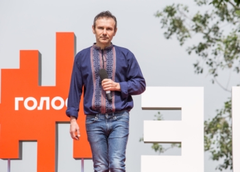 У Вакарчука уже посчитали, сколько депутатов заведут в новую Раду