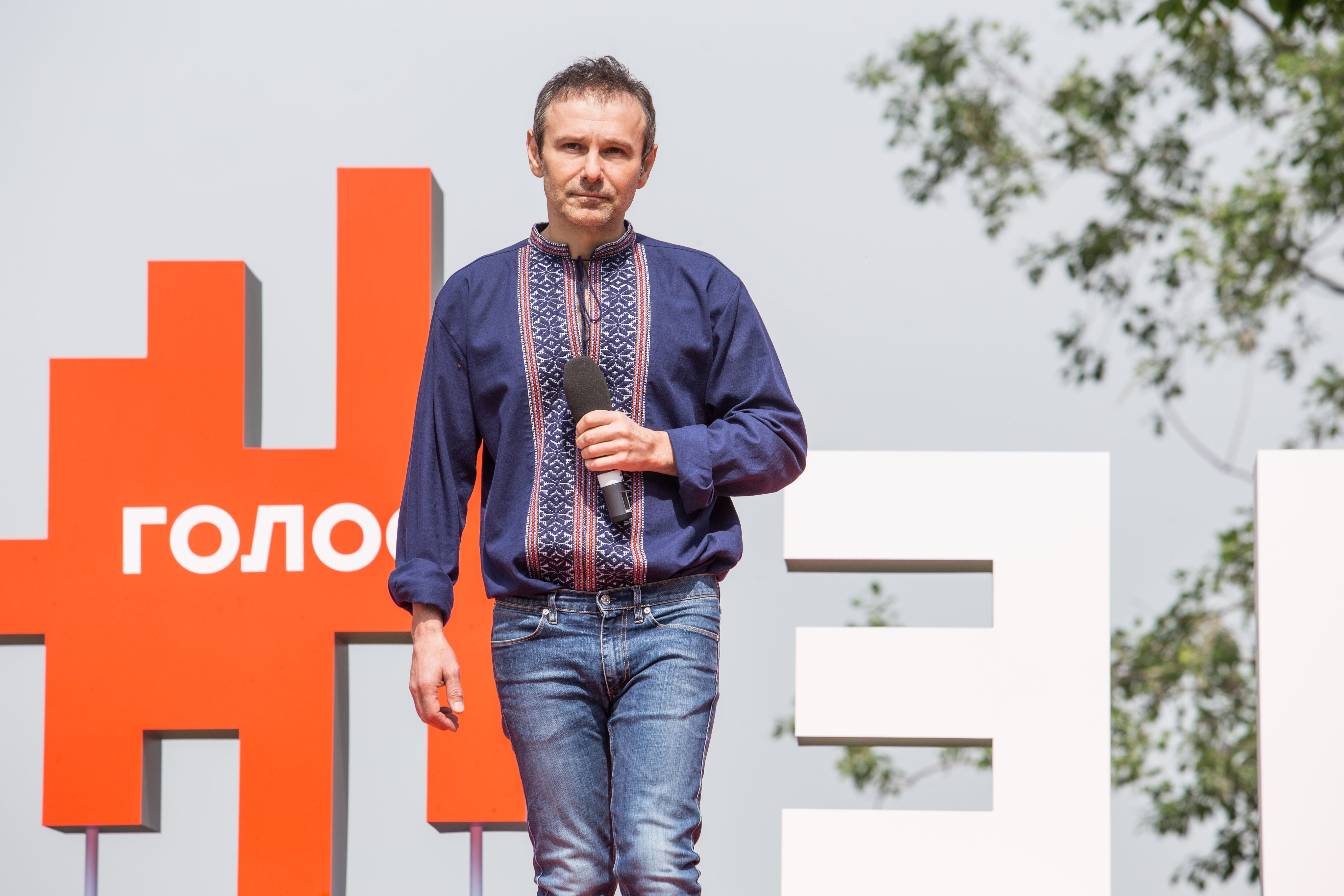 У Вакарчука уже посчитали, сколько депутатов заведут в новую Раду