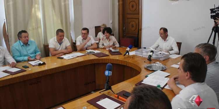 Исполком Николаевского горсовета согласовал повышение тарифа на ритуальные услуги (ДОКУМЕНТ)