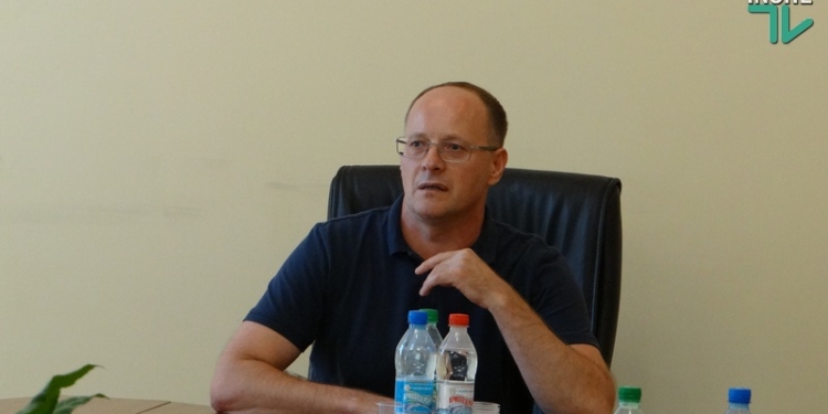 «В очередной раз хотелки определенных депутатов и чиновников»: в Николаевском облсовете ругались по поводу выделенных на ремонт улиц средств (ФОТО, ВИДЕО)