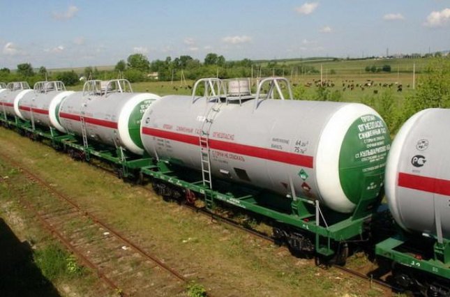 Россия резко снизила поставки дизтоплива и сжиженного газа в Украину 1
