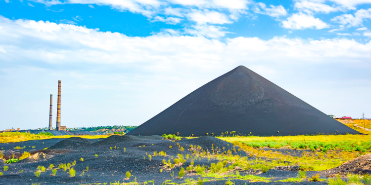 Отходы в прибыль и новый ресурс. В Украине разворачивается борьба за шлаки