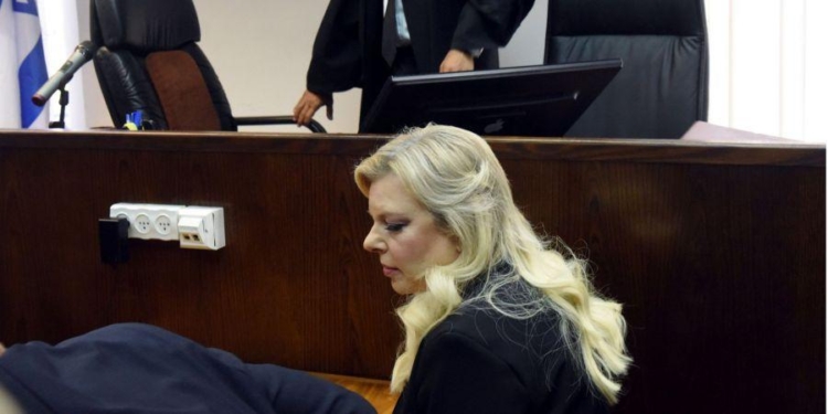 Жена израильского премьера Нетаньяху признана виновной в коррупции