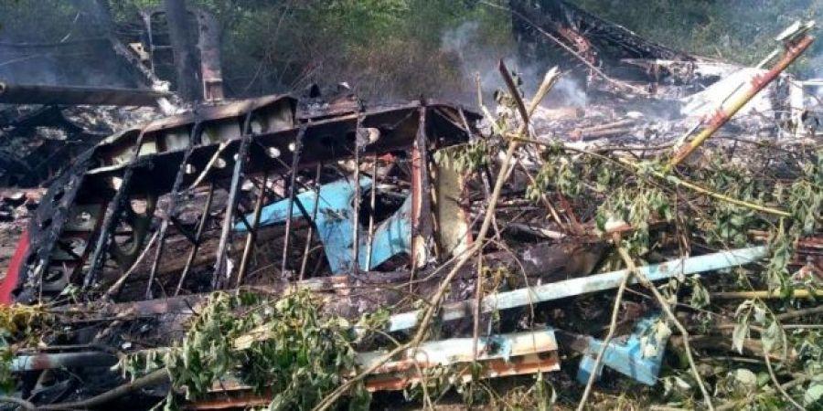 В Полтавской области сгорел самолет Ан-2 после аварийной посадки 1