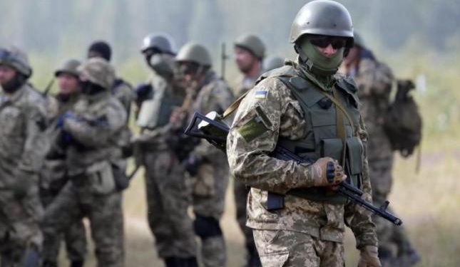 Под Новолуганском прошел ночной бой с применением артиллерии. Есть убитые и раненые