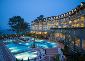 Николаевский вуз предложил абитуриентам на базе мировых гостиничных комплексов пройти практическую подготовку и заработать на обучение