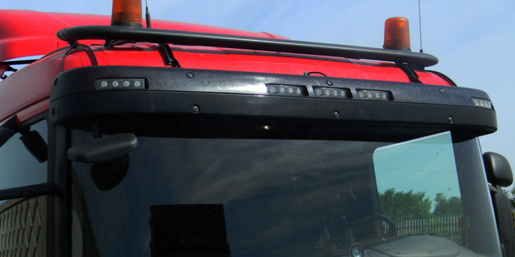 Использование спецсигналов. Что изменилось после отмены Зеленским указа 2005 года