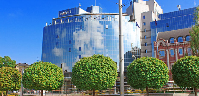 Бывший глава “Нафтогаза” Дубина оказался совладельцем 5-звездочной гостиницы в Киеве