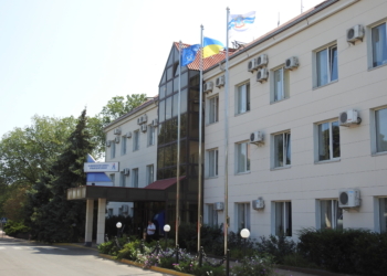 Щодо конфлікту Одеської залізниці з адміністрацією Микморпорту: Миколаївський морський порт працює виключно на законних підставах задля розвитку портової галузі