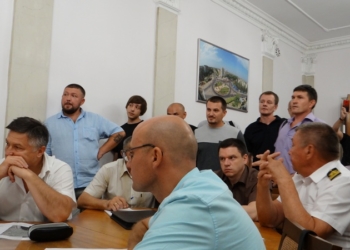 Мат, хамство и целевой фонд на ремонт ул.Новозаводской: как в мэрии Николаева прошло совещание по дорогам (ВИДЕО, ФОТО)