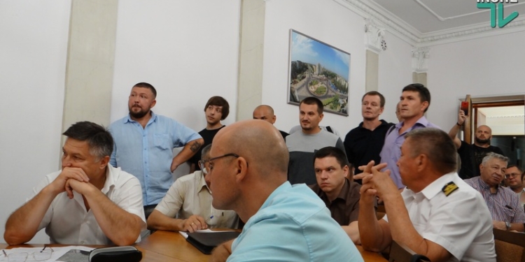 Мат, хамство и целевой фонд на ремонт ул.Новозаводской: как в мэрии Николаева прошло совещание по дорогам (ВИДЕО, ФОТО)