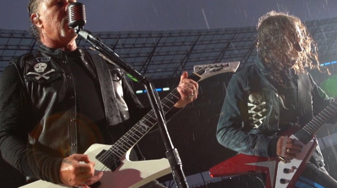 Россиянин в розыске не смог пропустить концерта Metallica и был задержан