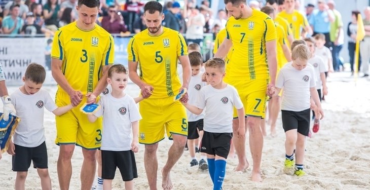 Сборная Украины по пляжному футболу не поедет в Москву