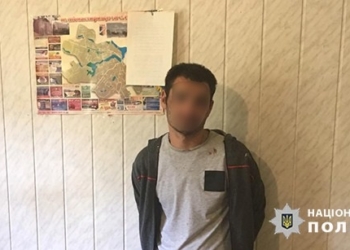 В Черкасской области полицейского тяжело ранили ножом