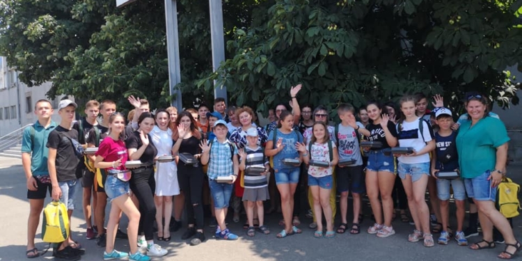 30 детей из зоны ООС приехали на отдых в Николаевскую область (ФОТО)