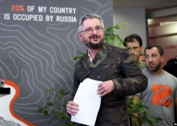 В Грузии уволили гендиректора телеканала, на котором журналист обматерил Путина