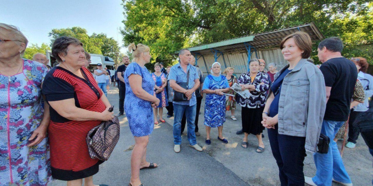 Бывшей «регионалке» Бондаренко не дали провести встречу на Николаевщине – кандидатка заявила об «экстремистах» с «ножами и гранатами» (ФОТО)