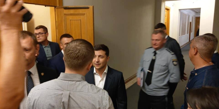 Зеленский отличился “вежливостью” в общении с журналистом