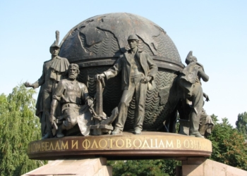 Ко Дню города Николаева восстановят памятник корабелам и флотоводцам