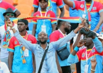 Фанаты избили министра спорта Конго за вылет сборной с Кубка Африки (ВИДЕО)