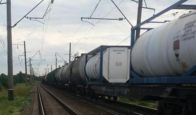 На Николаевщине трехлетний ребенок попал под колеса поезда (ФОТО)