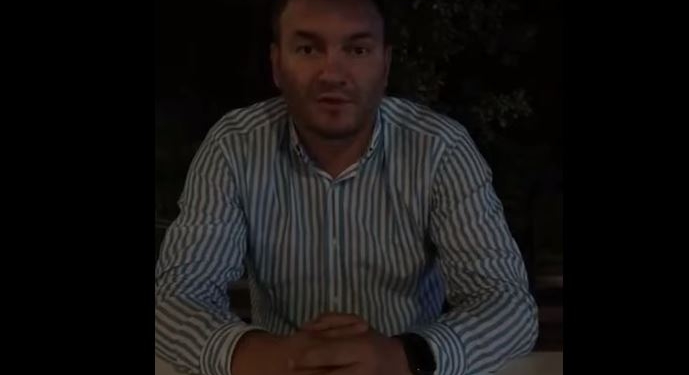 Изгнанный Зеленским с совещания чиновник передумал судиться с президентом (ВИДЕО)