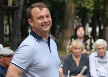 На скандальном округе в Покровске, куда отправляли спецназовцев на вертолете, победил мэр города