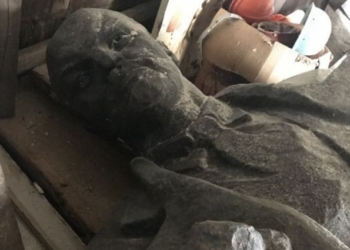 В Желтых Водах решили продать памятник Ленину, чтобы выплатить зарплату