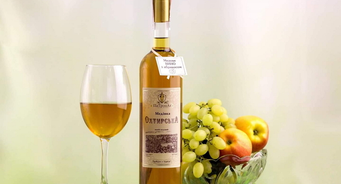 Прибыль уже на третий год. Новый-старый тренд – медовое вино (ФОТО)