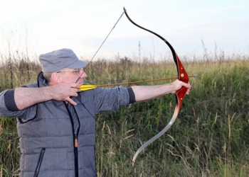 Госдума разрешила в России охоту с луком и стрелами