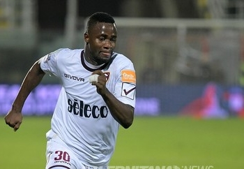 Хохма в Турции. Клуб купил игрока, перепутав его с однофамильцем (ВИДЕО)