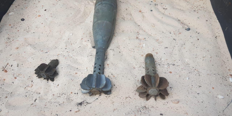 На КПП Майорское обнаружили не только мину