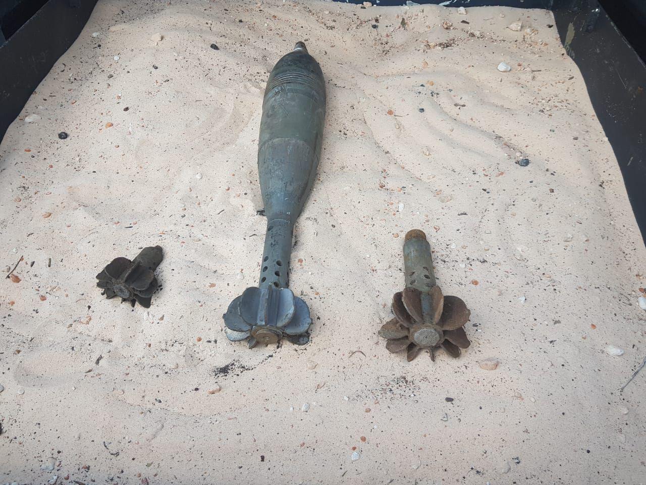 На КПП Майорское обнаружили не только мину