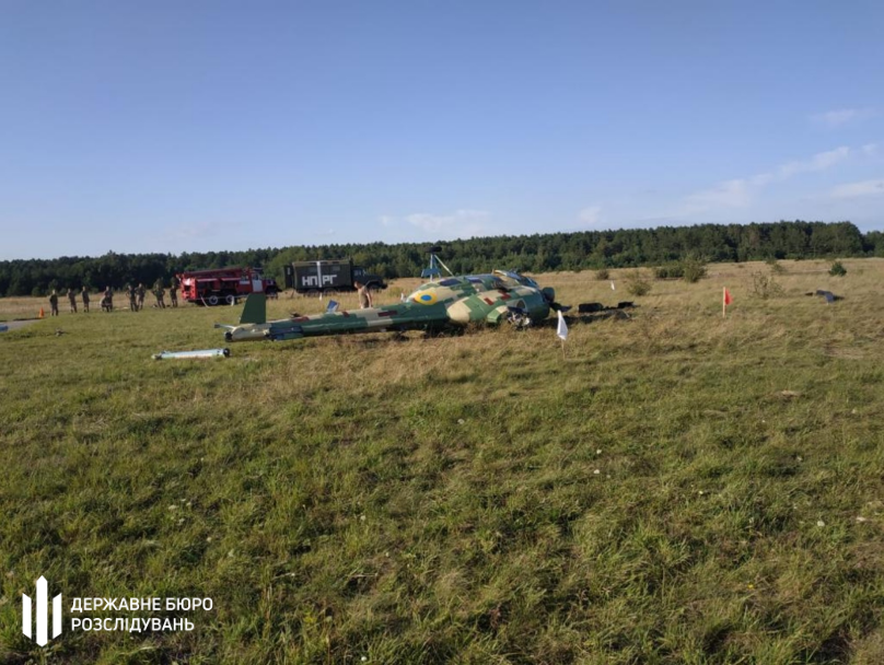 Военный вертолет упал на Львовщине - первые результаты расследования (ФОТО) 6 Военный вертолет упал на Львовщине - первые результаты расследования (ФОТО) 5
