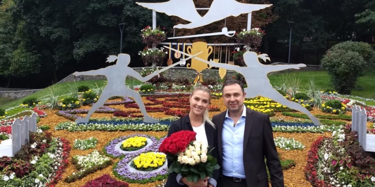 В Киеве открылась цветочная экспозиция, посвященная, в том числе, и николаевской саблистке Ольге Харлан (ФОТО)