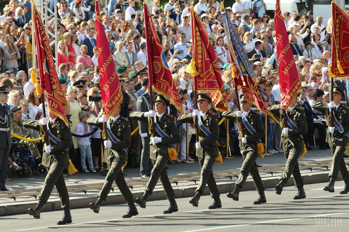 На День Независимости в Киеве пройдут два шествия – официальное, с участием власти, и народное, с участием ветеранов АТО/ООС
