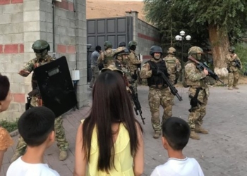 Бывший президент Кыргызстана похвалился, что сам стрелял по спецназу во время штурма