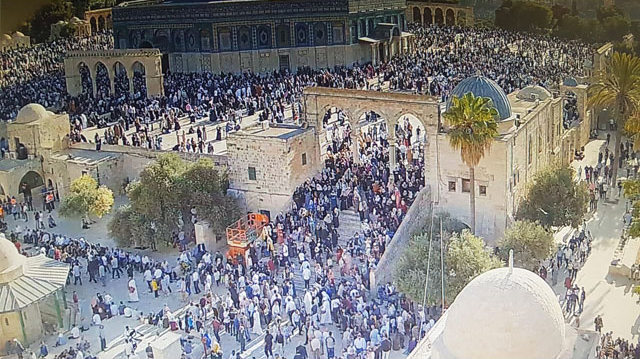 На Храмовой горе в Иерусалиме вспыхнули беспорядки, есть пострадавшие (ФОТО, ВИДЕО) 7