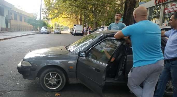 В Николаеве пьяный таксист уснул прямо в автомобиле (ФОТО)