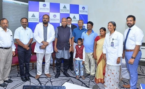 Во рту у ребенка нашли 526 лишних зубов