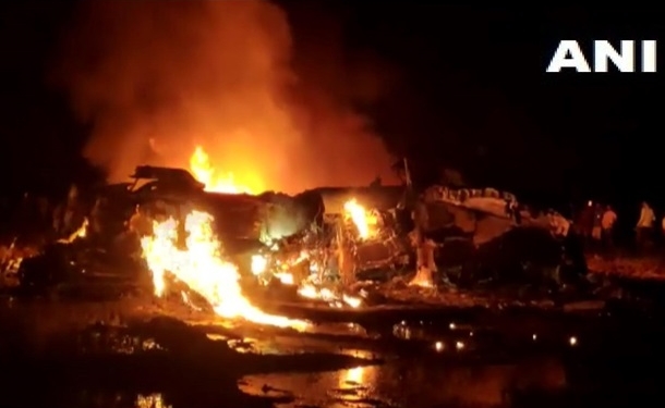 В Индии потерпел крушение истребитель