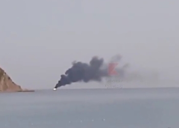 В Черном море сгорело российское судно
