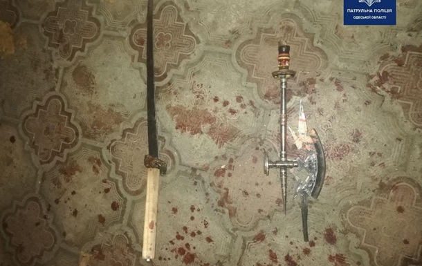 В Одессе охранник санатория с мечом дрался с группой парней 1