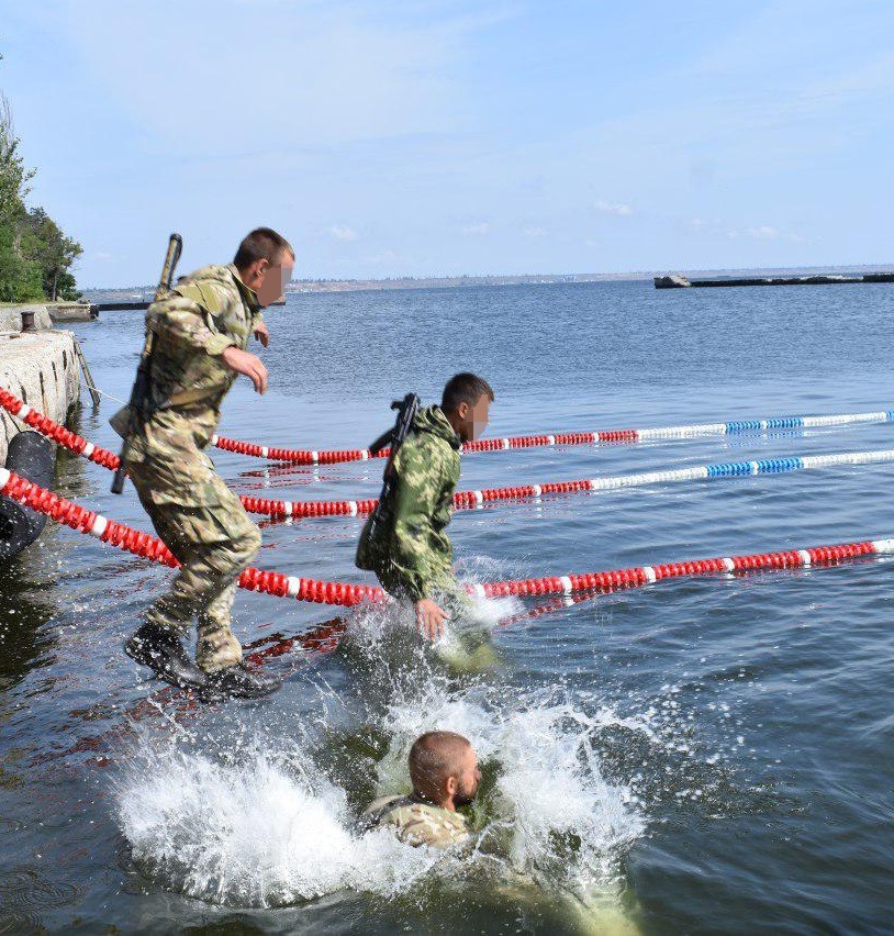 Военно прикладные виды спорта. Прикладное плавание. Военно прикладное плавание. Виды прикладного плавания. Военно прикладное плавание соревнования.