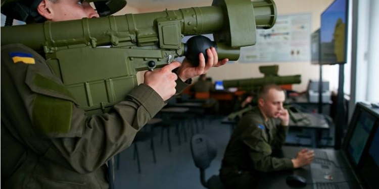 Николаевские артиллеристы заказали симулятор боевых действий за 1,2 миллиона гривен