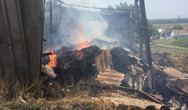 В Новой Одессе дети сожгли сеновал, а почему горел дом в Казанке – полиция разберется (ФОТО)
