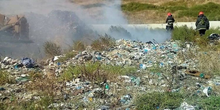 Под Николаевом снова горит полигон бытовых отходов (ФОТО)
