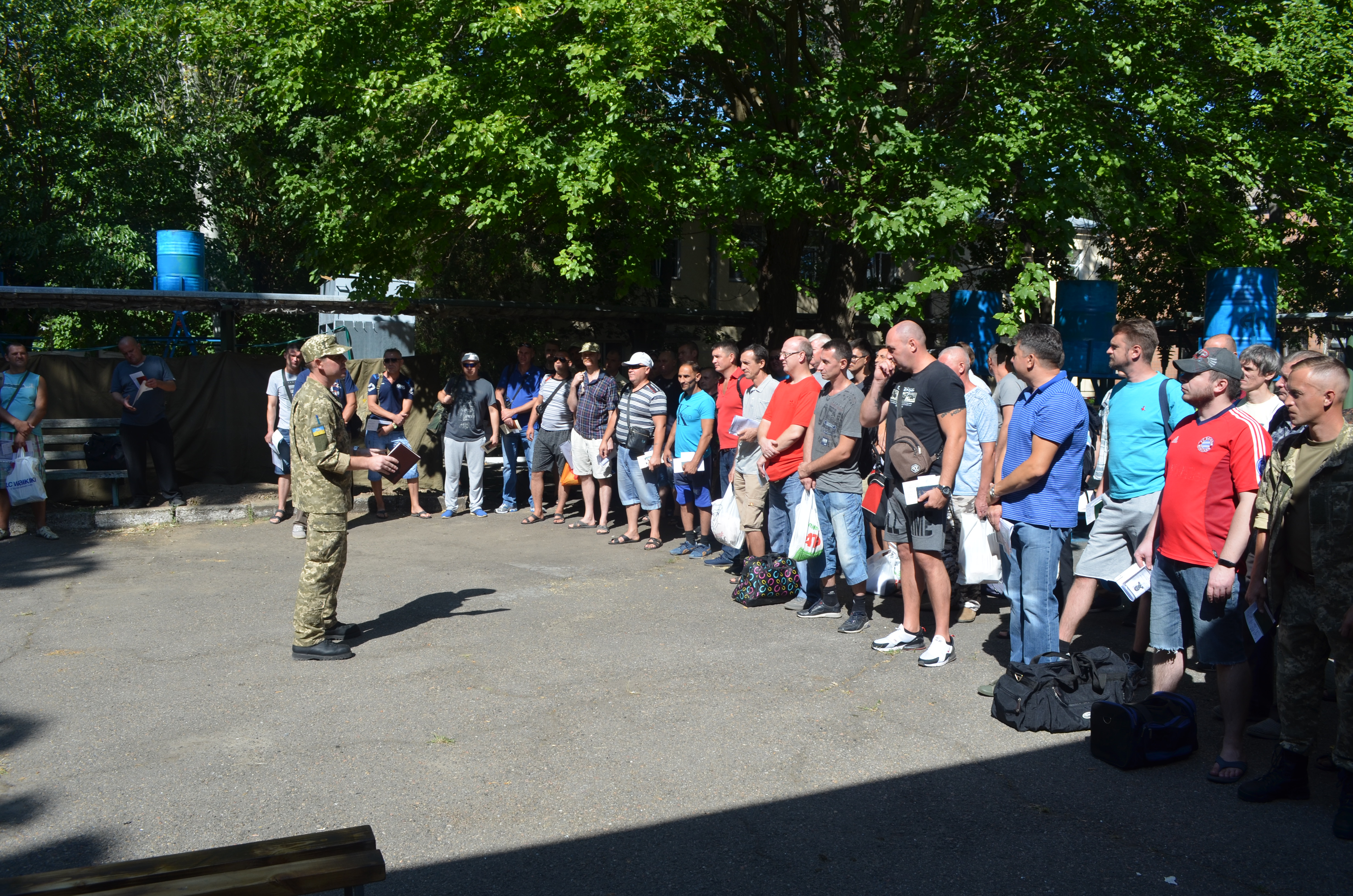 На Николаевщине к учениям бригады теробороны привлекли 2000 военнообязанных (ФОТО)